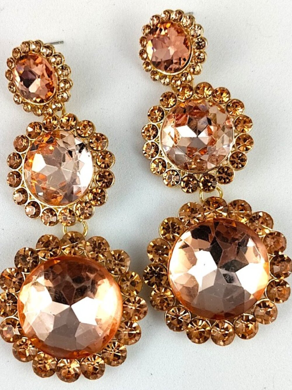 NWOT  Peachy Floral Dangle Earrings